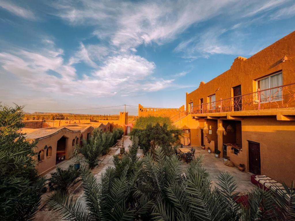Dar Talmoudi Hotel Tagounite Exterior photo